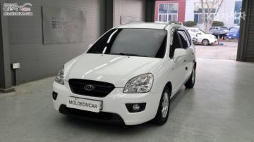 Kia Carens 2.0 LPI GX — foto 1