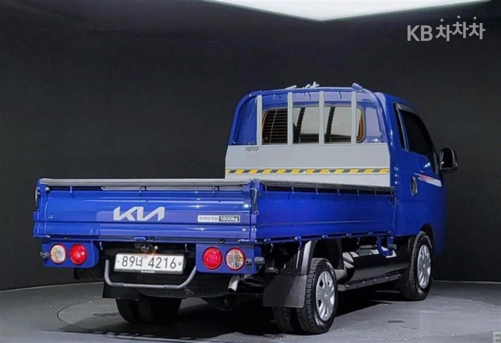 2020 - kia bongo iii