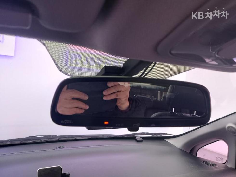2016 - kia pride