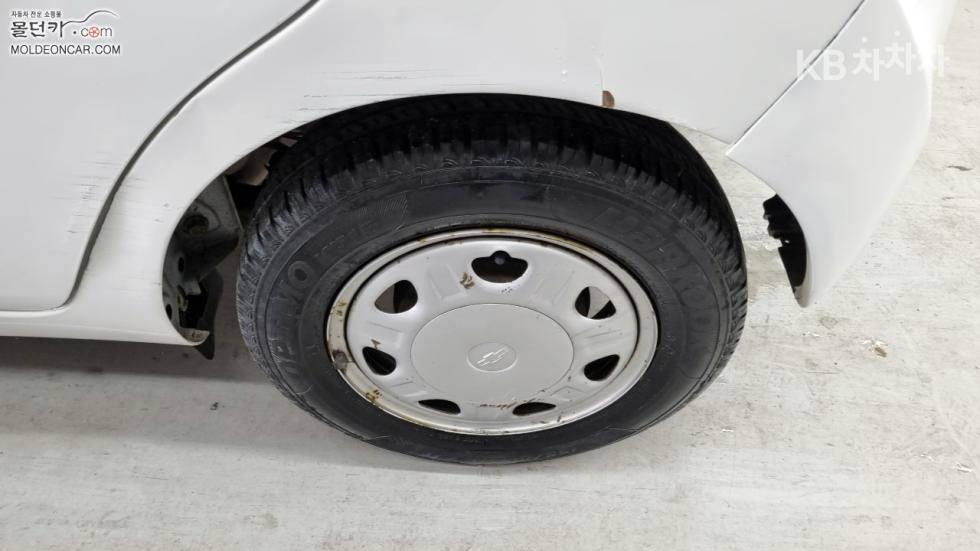 Chevrolet Spark — miniaturë 8