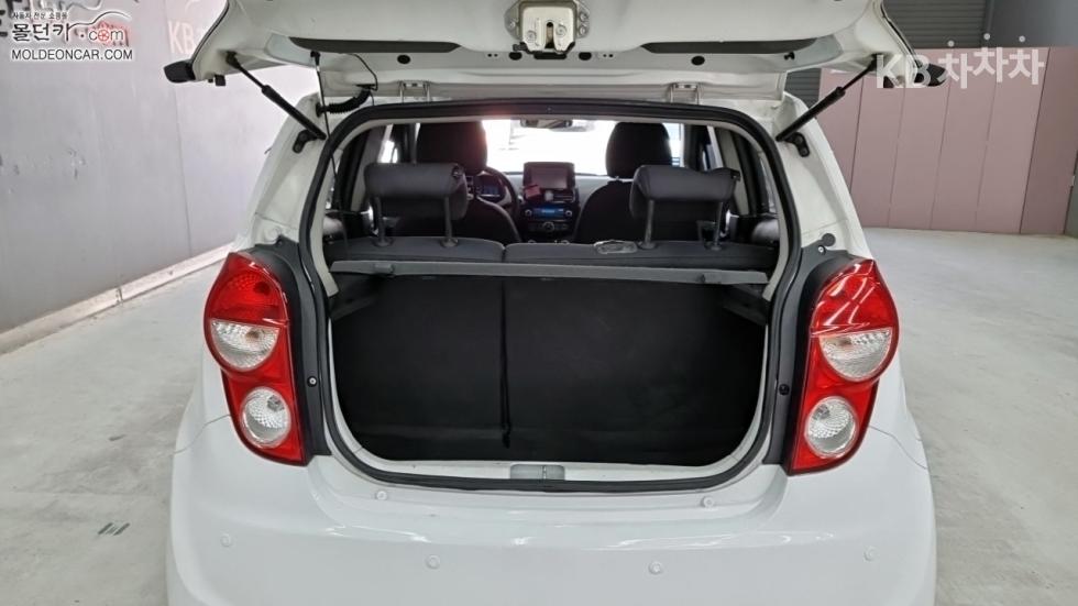 Chevrolet Spark — miniaturë 17