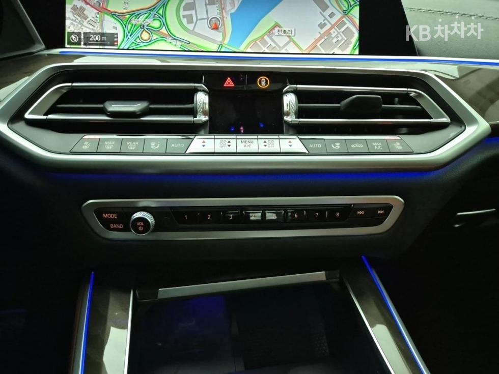 BMW X5 — miniaturë 10