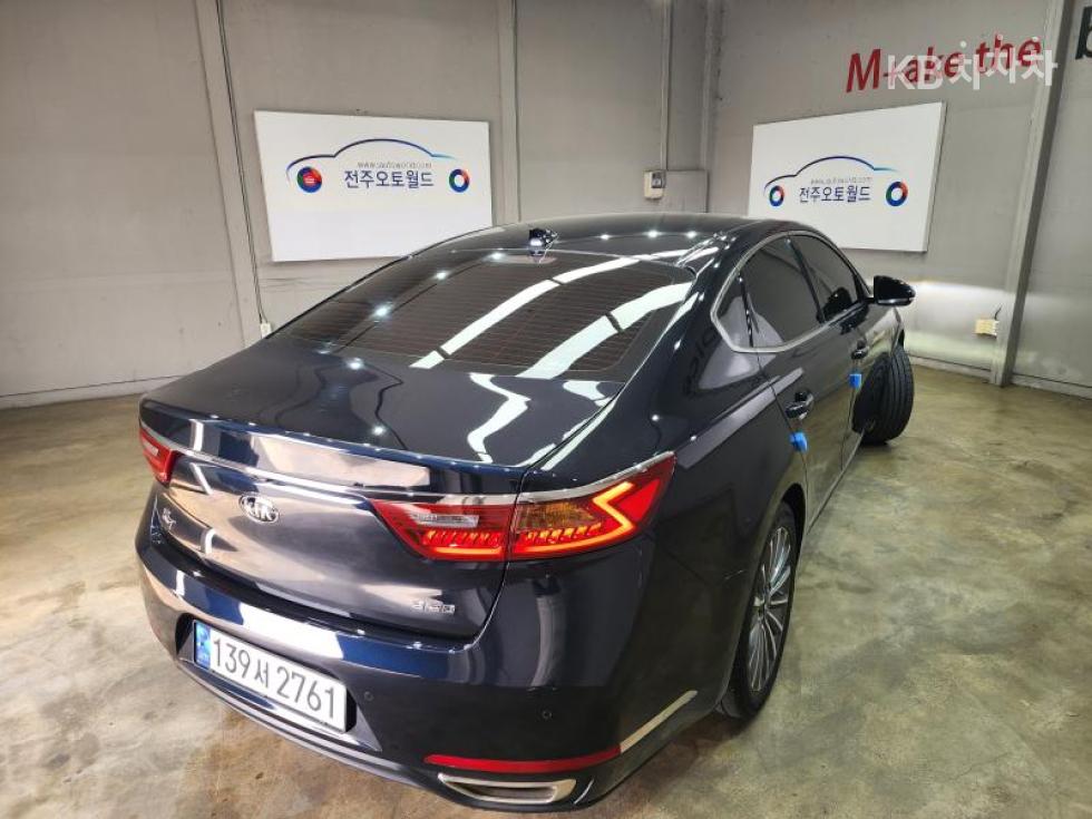 2016 - kia k7