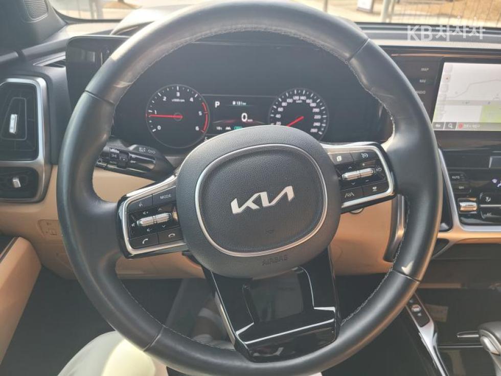 2022 - kia sorento