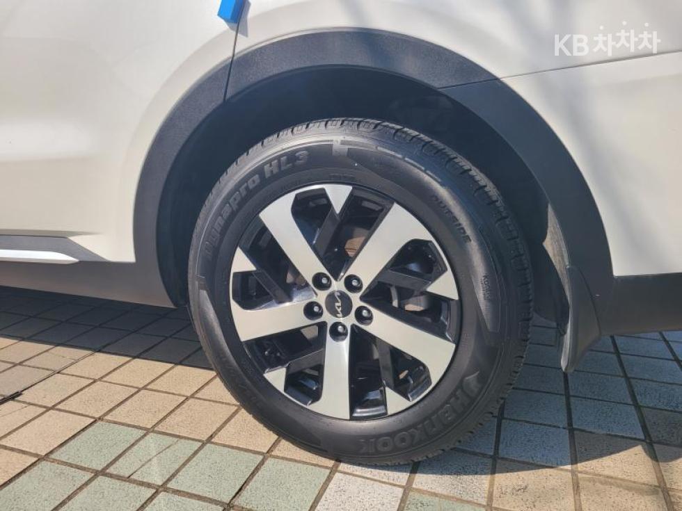2022 - kia sorento