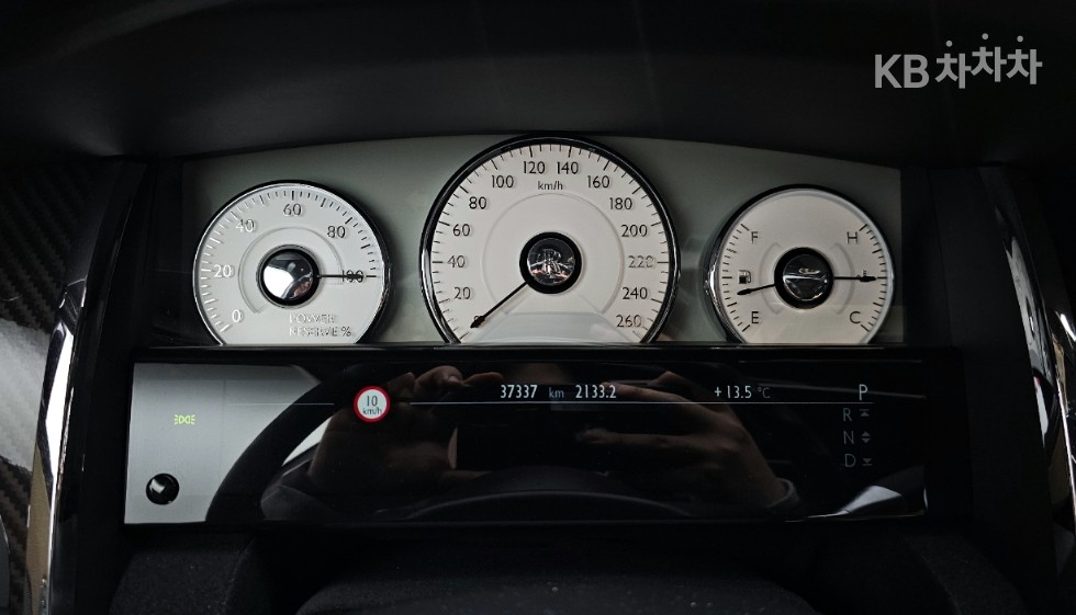Rolls-Royce Ghost — miniaturë 5