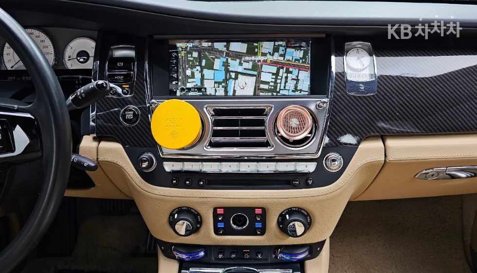 Rolls-Royce Ghost — miniaturë 12