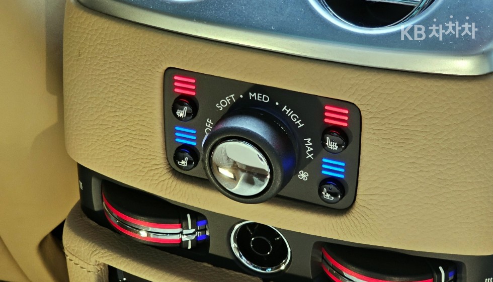 Rolls-Royce Ghost — miniaturë 16