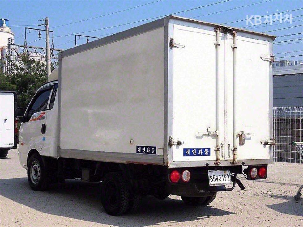 2010 - kia bongo iii