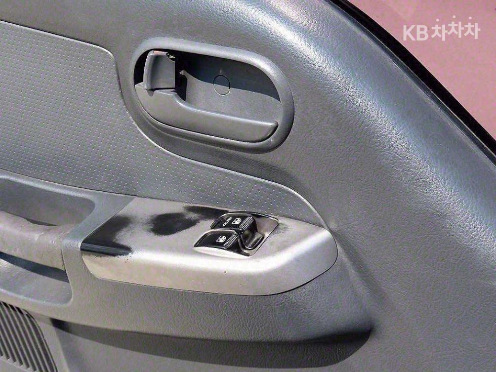 2010 - kia bongo iii
