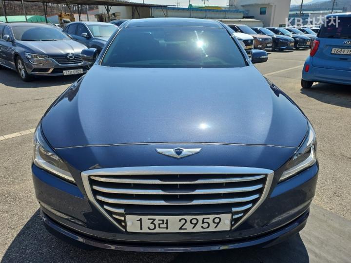 Hyundai Genesis DH G330 Premium AWD 2