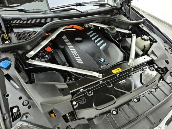 BMW X5 G05 xDrive 45e M Sport 6