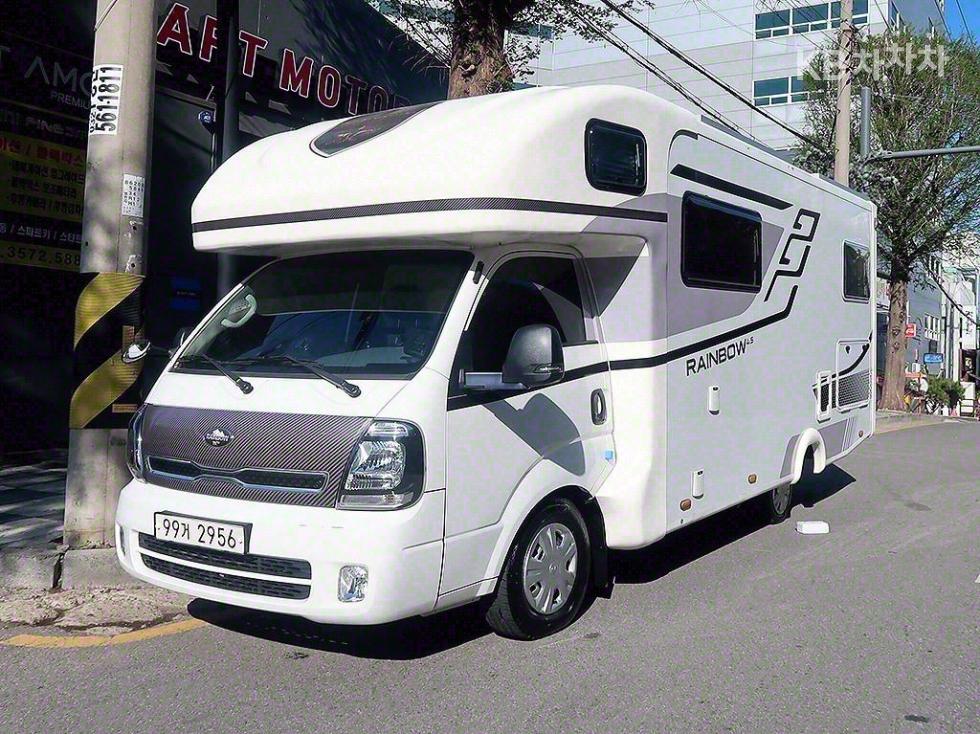 2022 - kia bongo iii