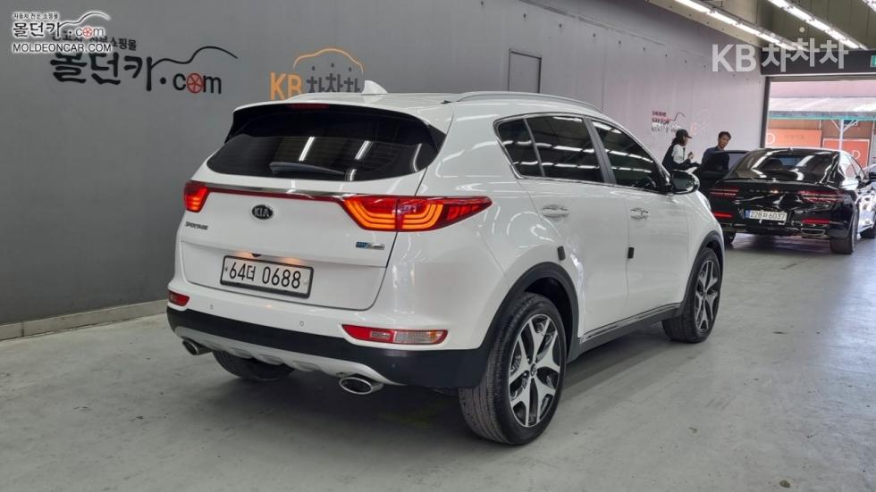 2016 - kia sportage