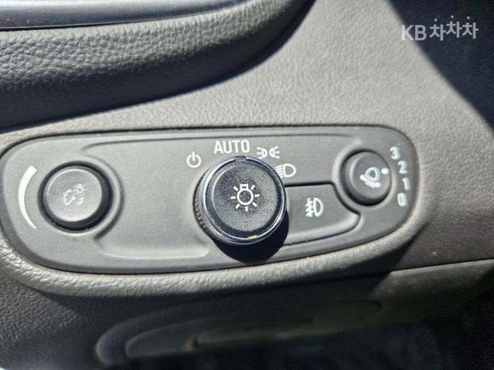 Chevrolet Trax 1.6 Diesel Premier 8