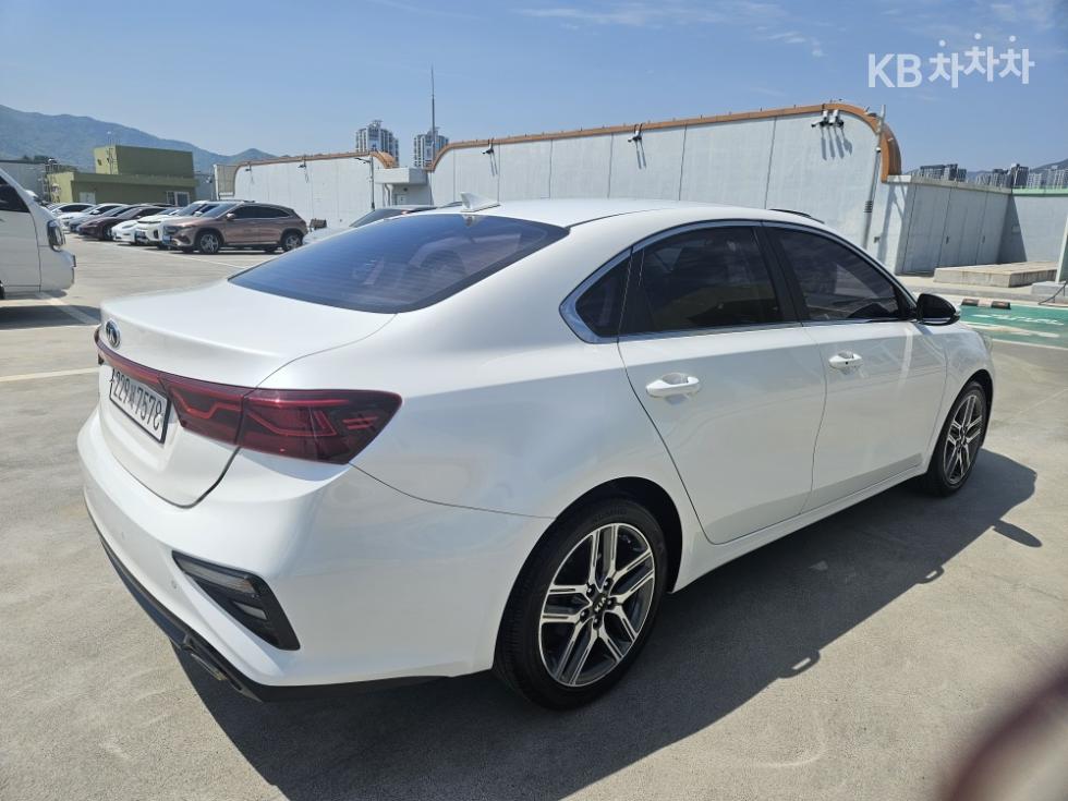 2020 - kia k3