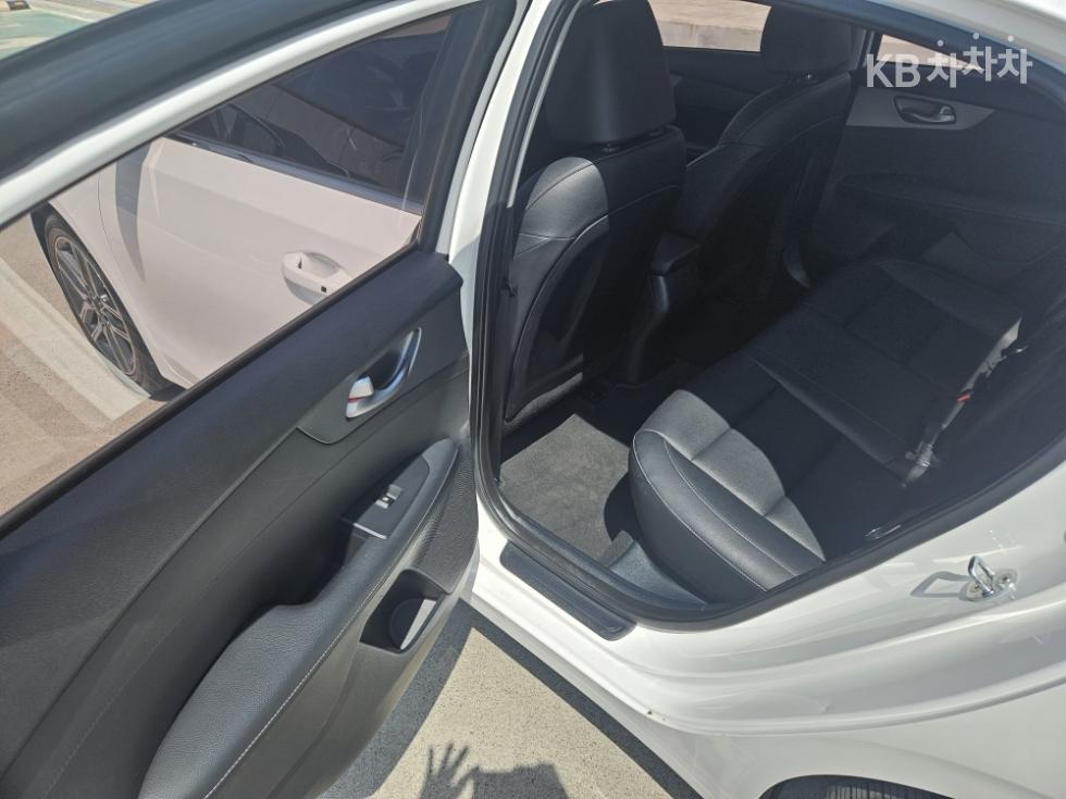 2020 - kia k3