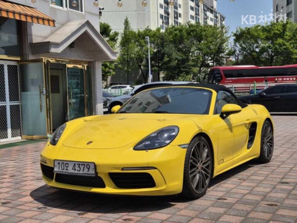 2018 - porsche boxster