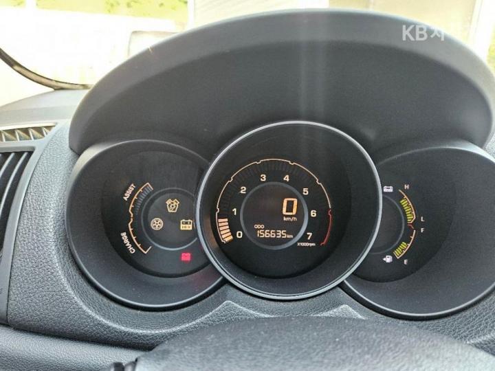 Kia Forte 1.6 Hybrid LPI HEV Base Type 6