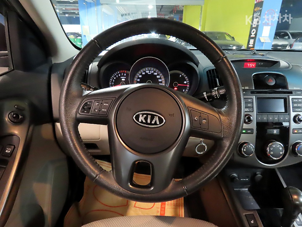 2010 - kia forte