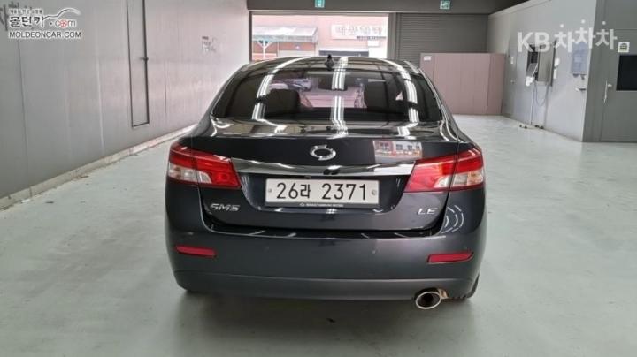 Renault SM5 New Platinum LE Base Type 5