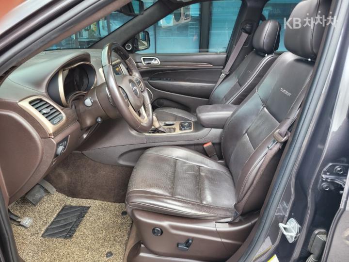 Jeep Cherokee Grand New 3.0 CRD Overland Summit 7