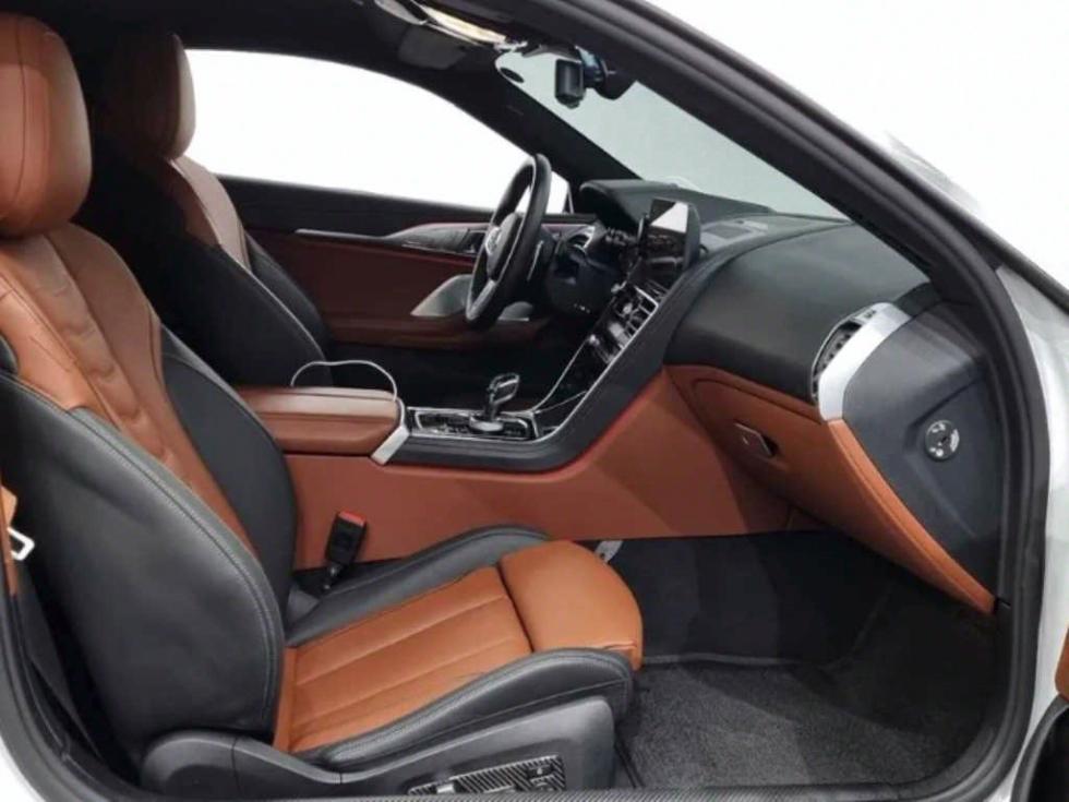 BMW 8er — miniaturë 11