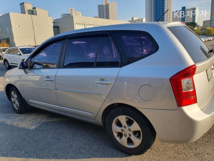 Kia Carens New 2.0 LPI GX Premium Type 3