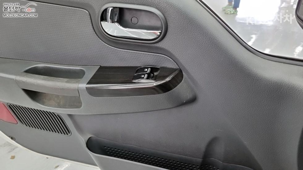 2018 - kia bongo iii
