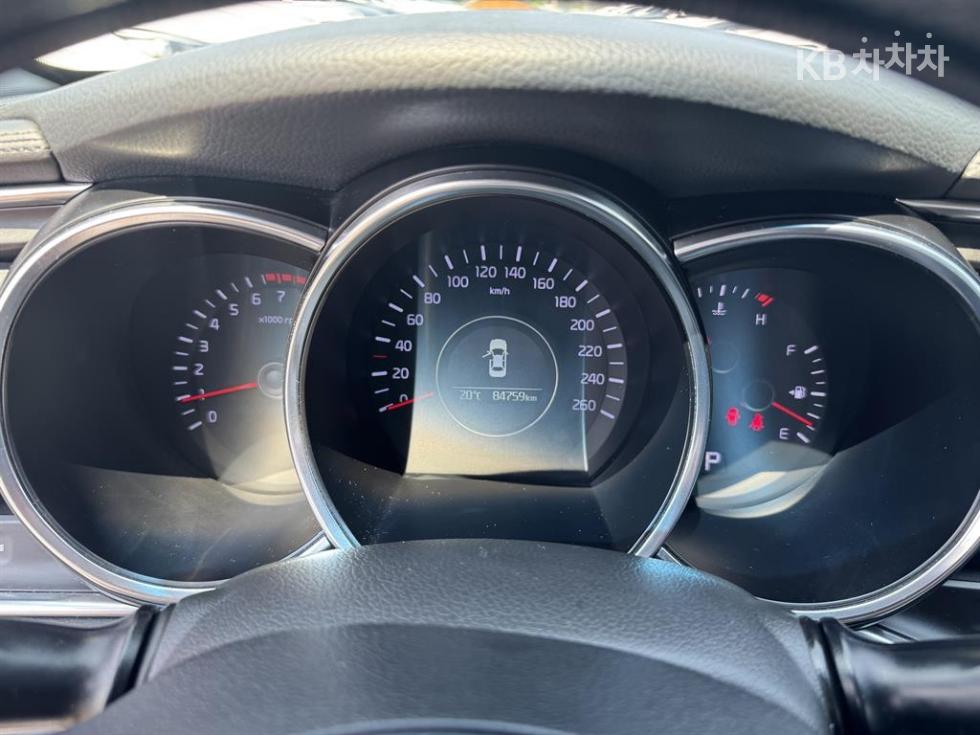 2014 - kia k5