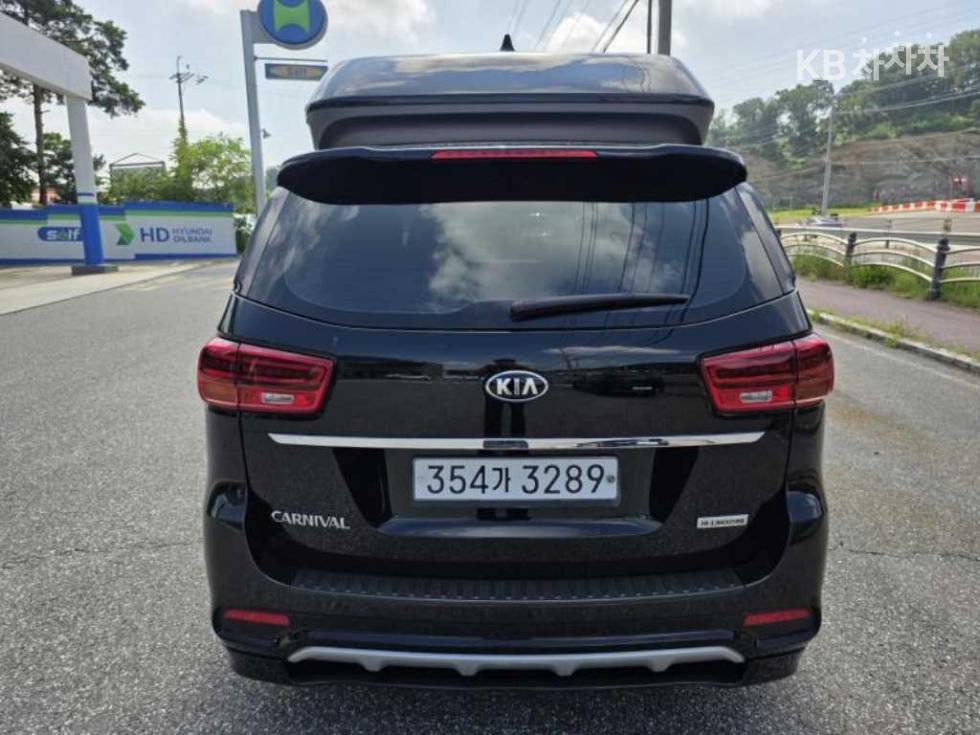 2020 - kia carnival