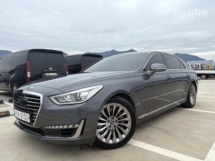 Genesis EQ900 3.3 T-GDI AWD Premium Luxury