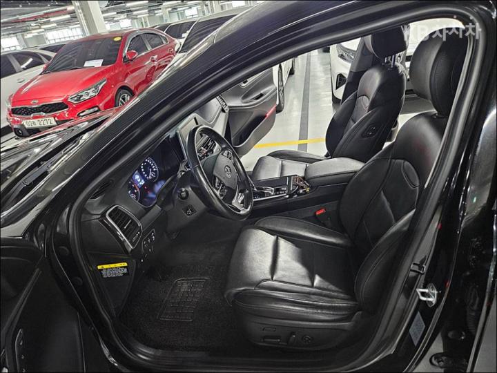 Hyundai Grandeur IG 2.4 Premium Special 8
