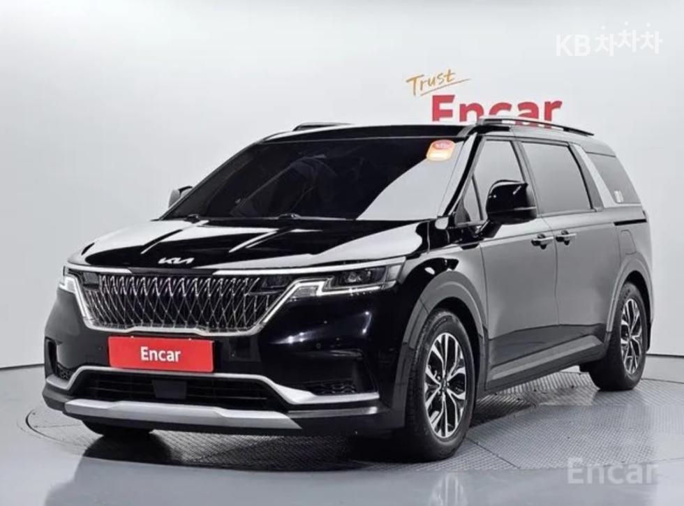 2023 - kia carnival