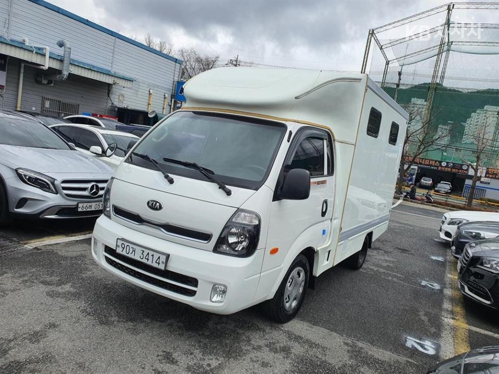 2013 - kia bongo iii