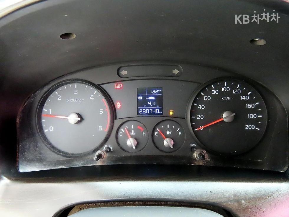 2017 - kia bongo iii
