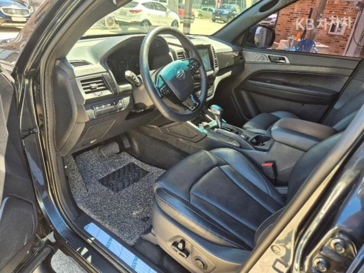 KG Mobility (Ssangyong) Rexton Sport 2.2 4WD Prestige 8