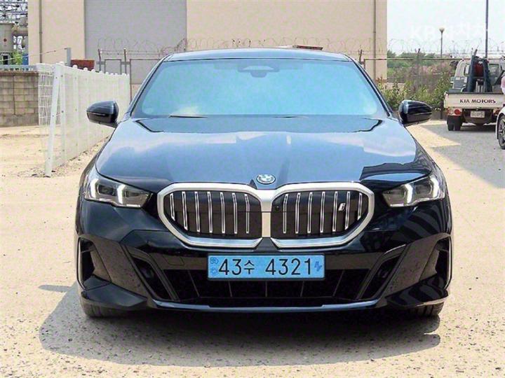 BMW i5 eDrive 40 M Sport