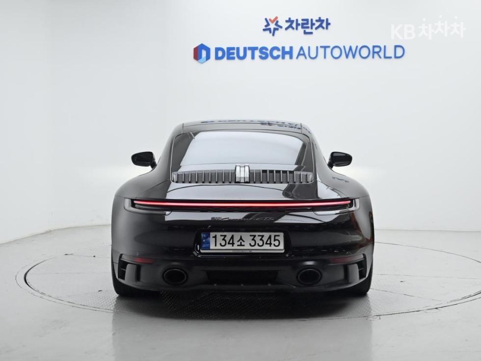 Porsche 911 — miniaturë 4