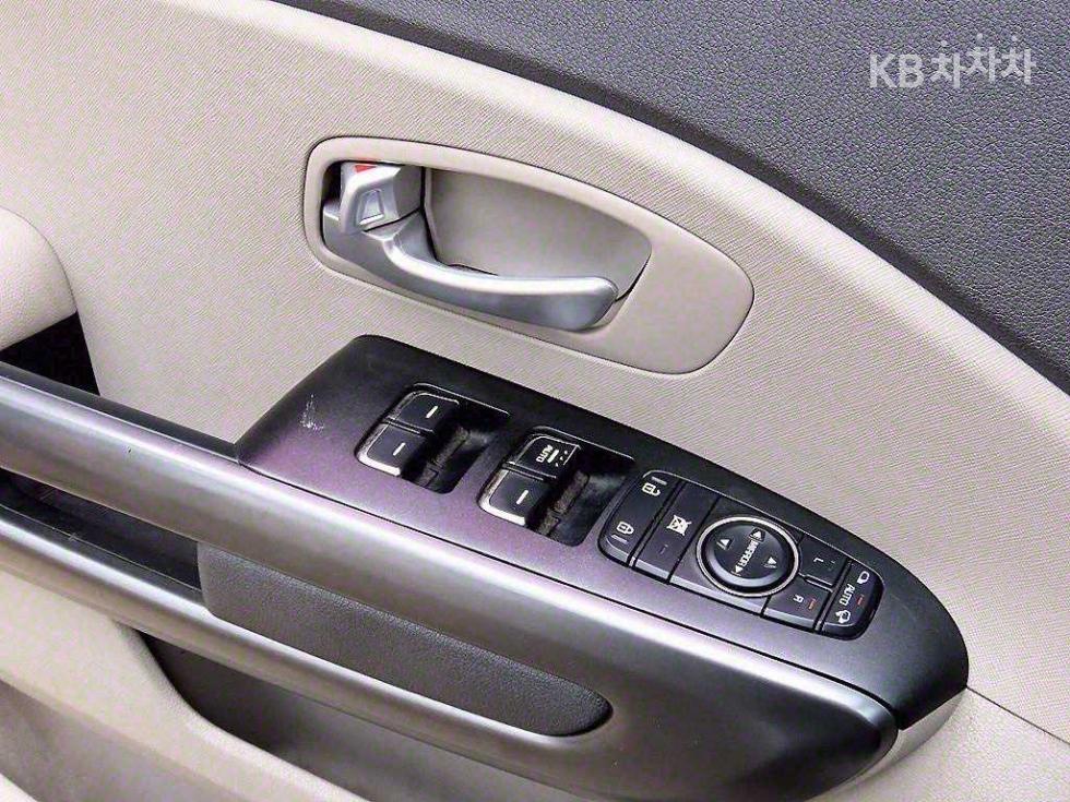 2016 - kia carnival