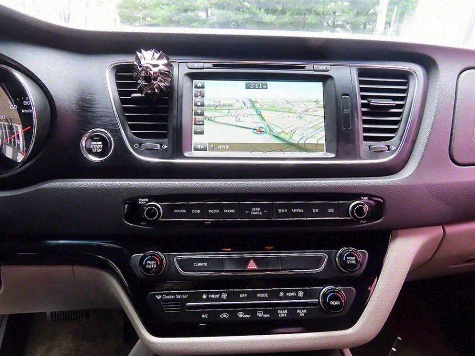 2016 - kia carnival