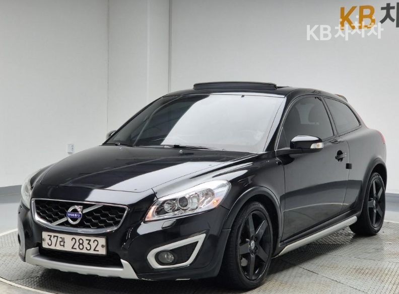 2011 volvo c30