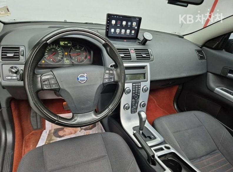 2011 - volvo c30