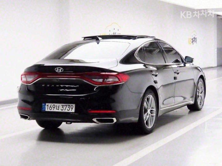 Hyundai Grandeur — miniaturë 3