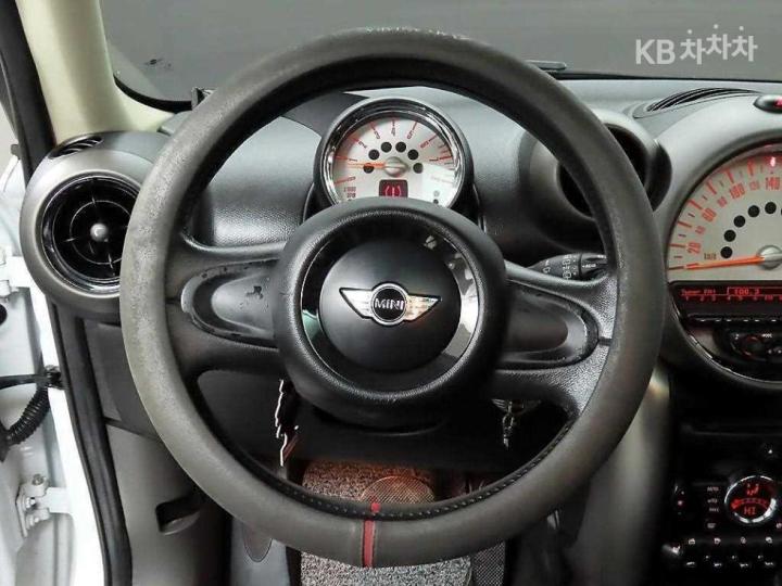 Mini Countryman 1.6 8