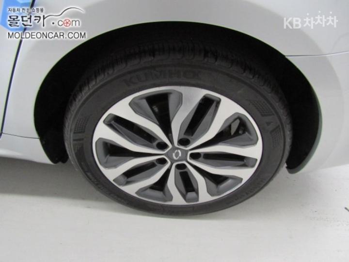 Renault SM6 1.5 dCi LE 7