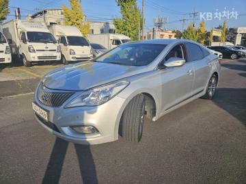 Hyundai Grandeur LPG HG300 렌터카 — foto 1