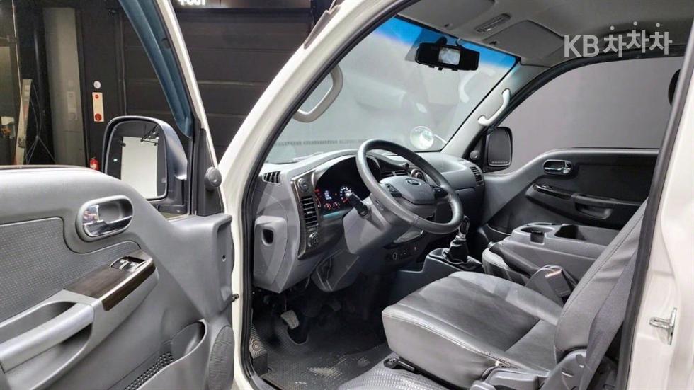 2019 - kia bongo iii