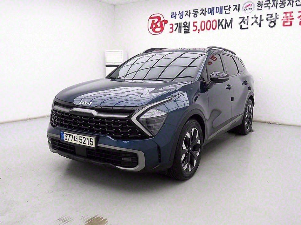 2022 - kia sportage