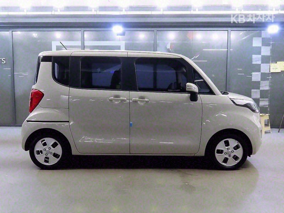 2012 - kia ray
